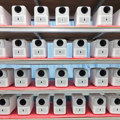 BYINTEK LOVE U4 Dust-Proof Smart WIFI 3D LCD Video Android IPTV LED Home Theater 4K Projectors with Fabric Art 1080P Smart Mini